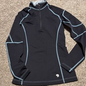 Mountain Hardwear Black and Blue Sweatshirt